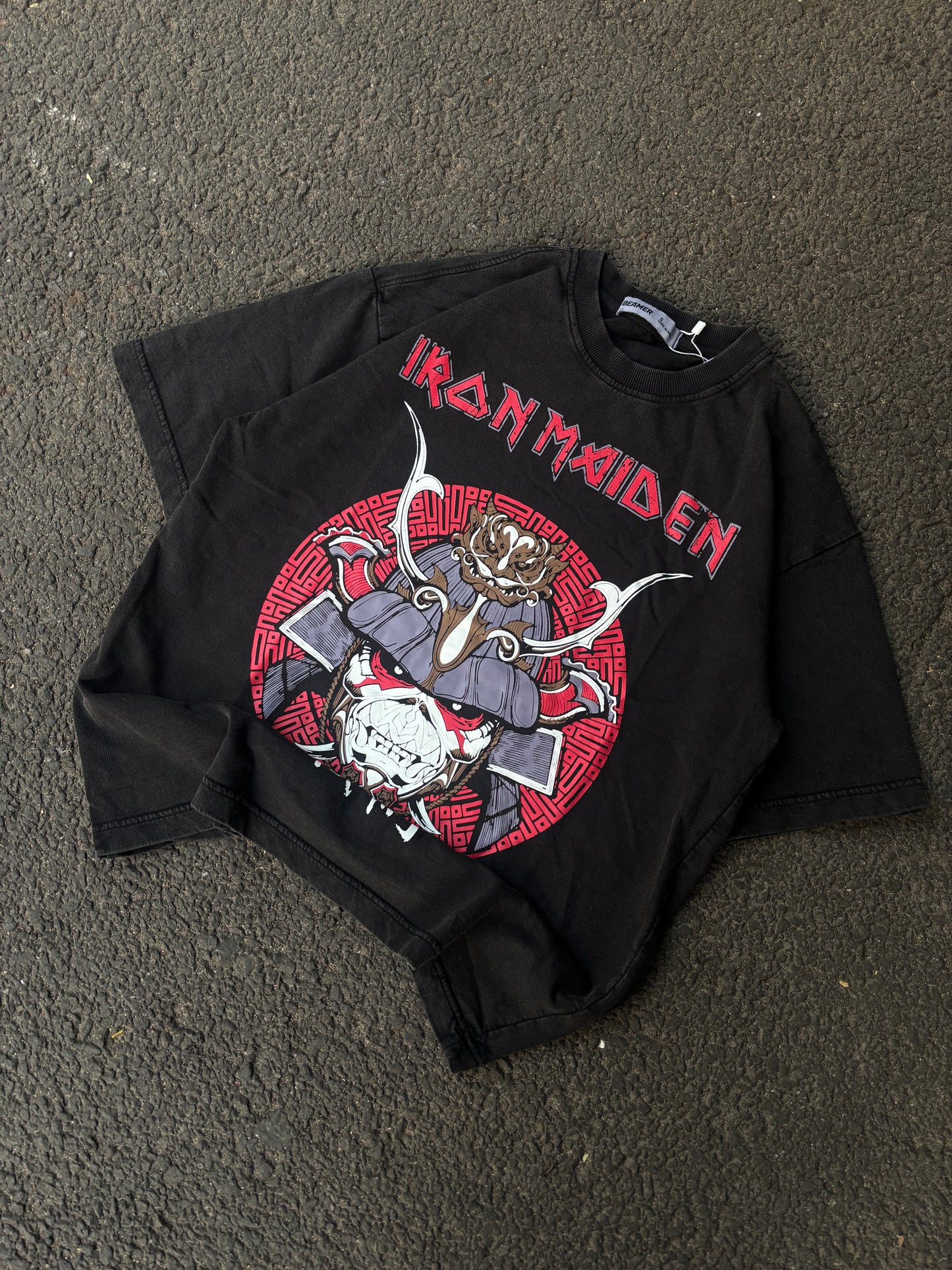 Iron maiden lava wash oversized tee