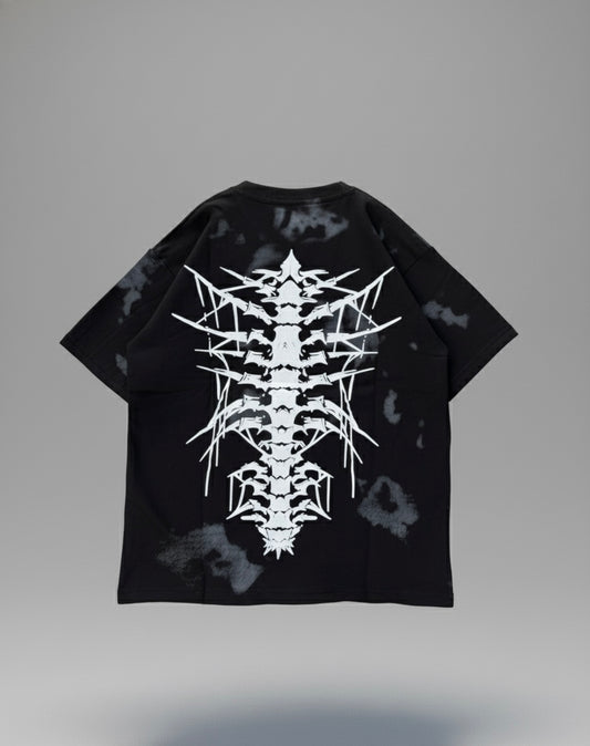 Spine black spots oversized tee