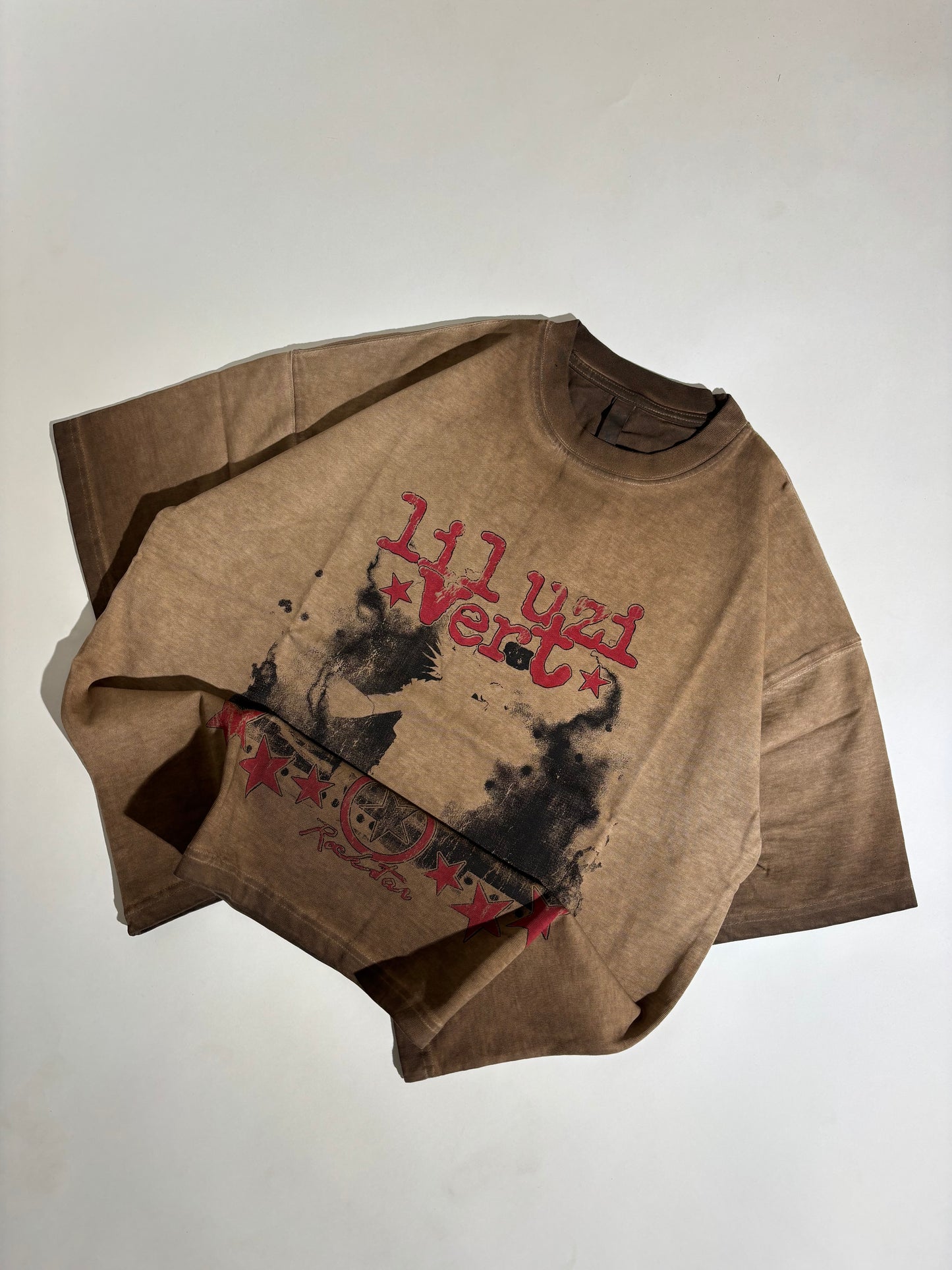 Uzi brown faded oversized tee
