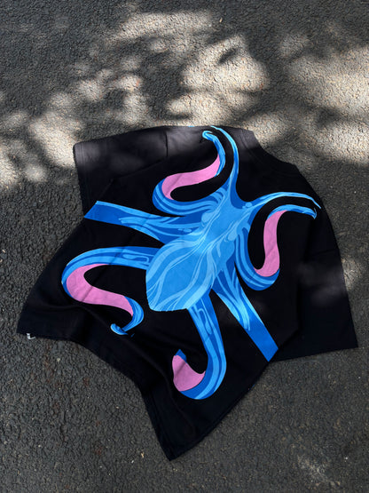 Octopus oversized tee