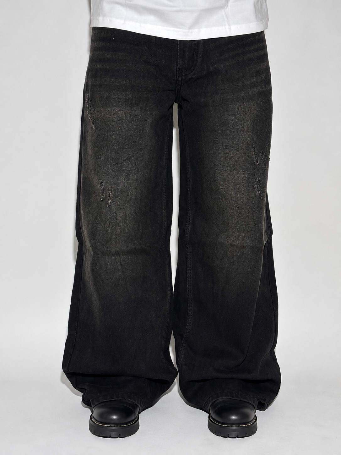 Shade 50 baggy jeans