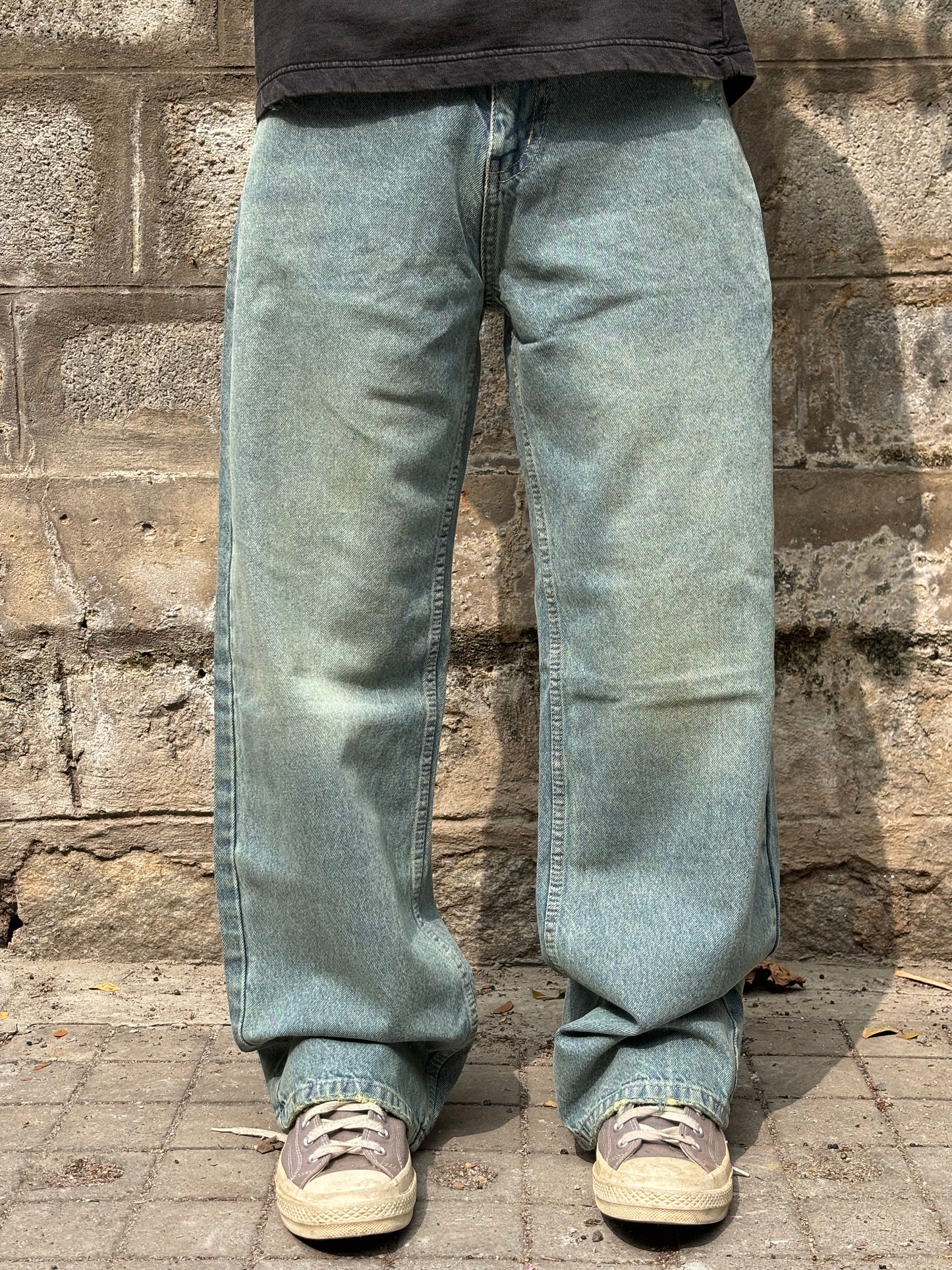Blue shade baggy jeans
