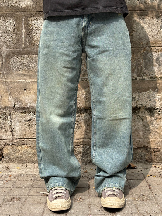 Blue shade baggy jeans