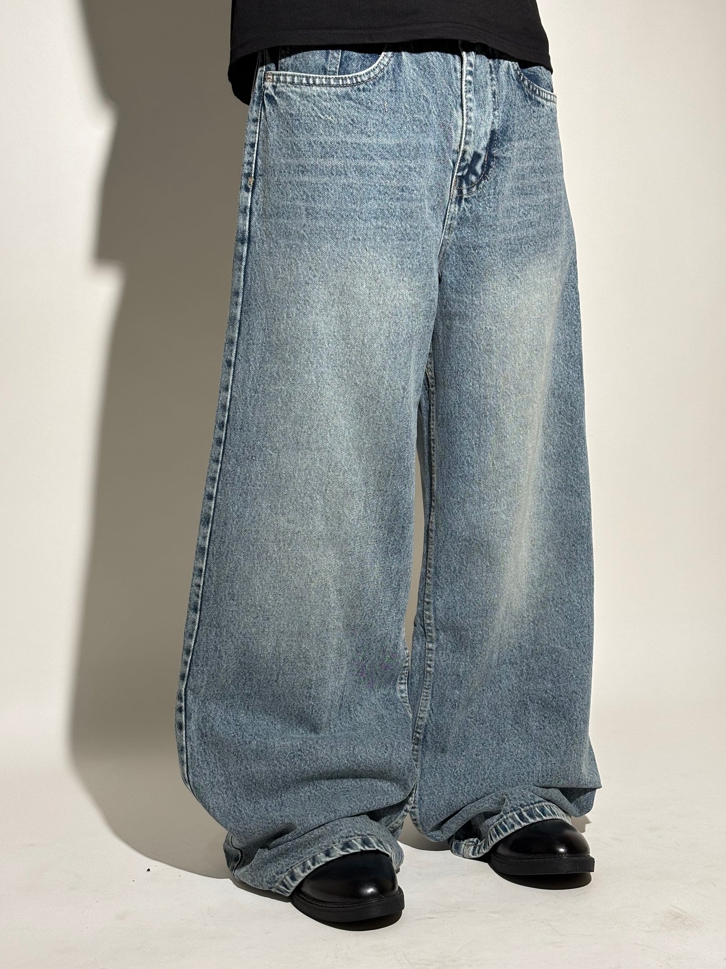 Shade 33 baggy jeans