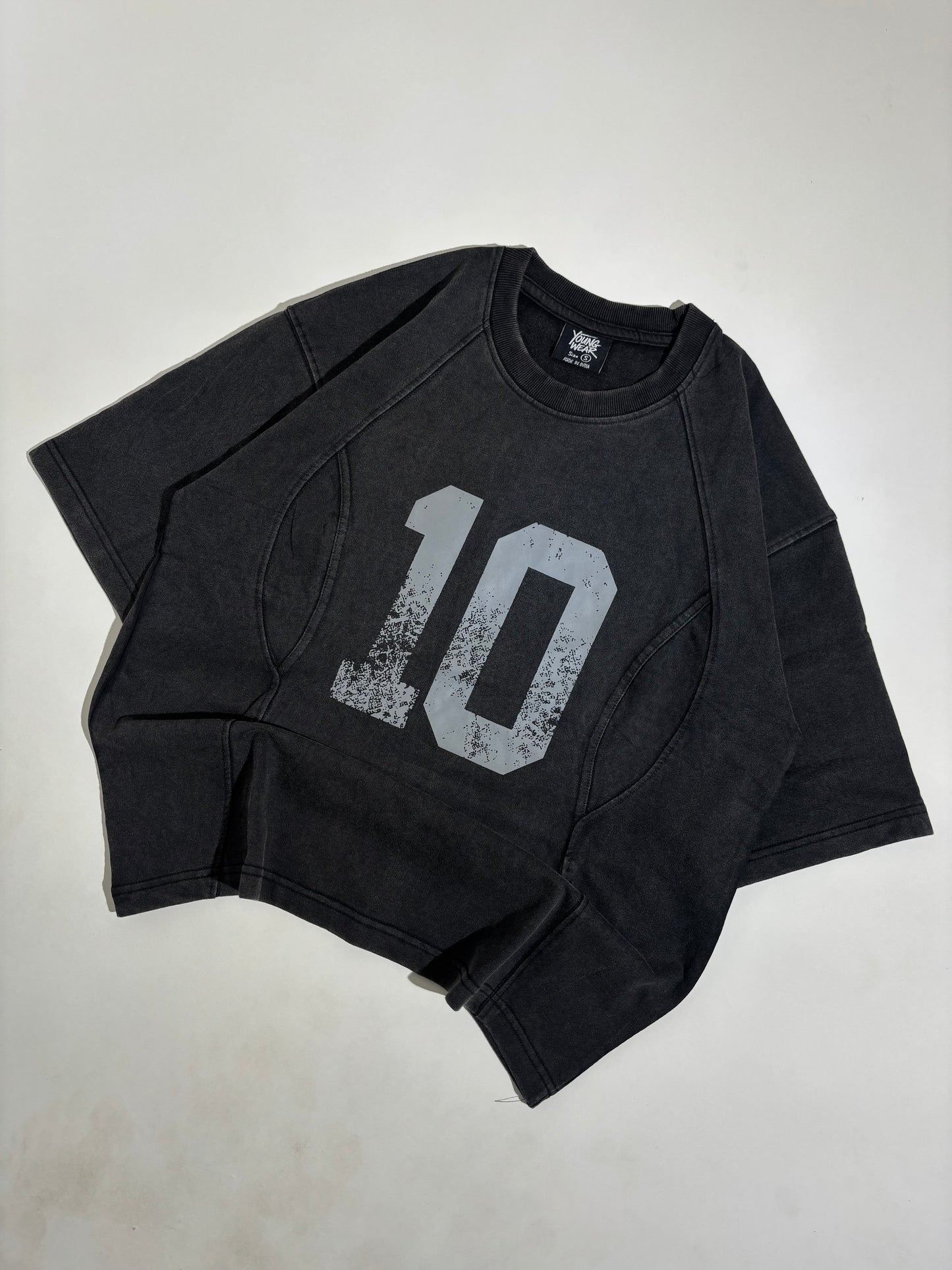 10 boxy tee