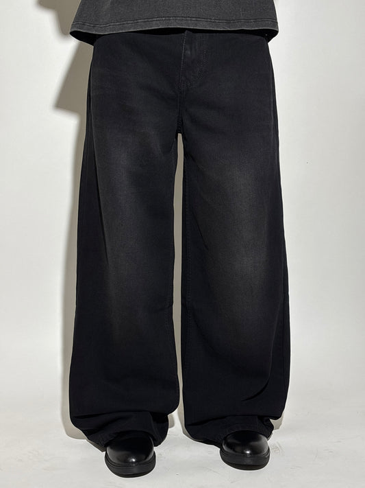Shade 24 black baggy jeans
