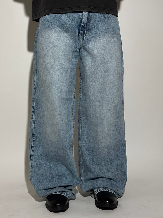 Shade 25 blue baggy jeans