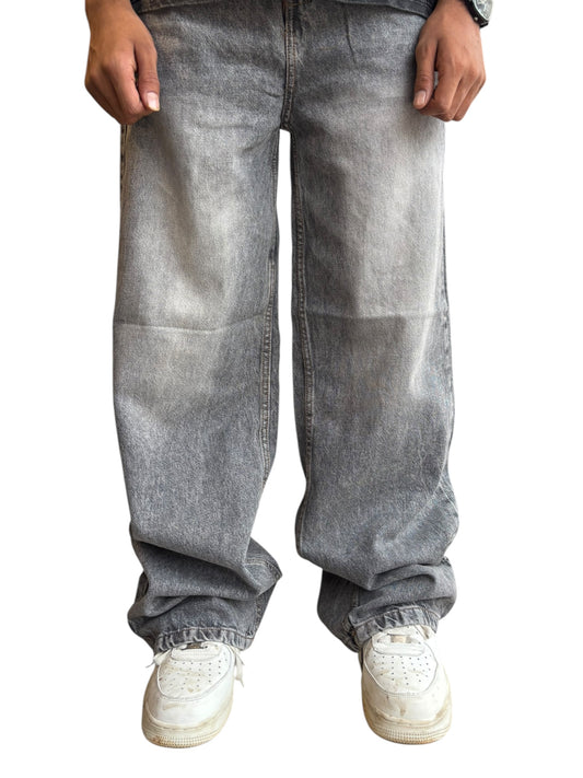 Light grey baggy pants
