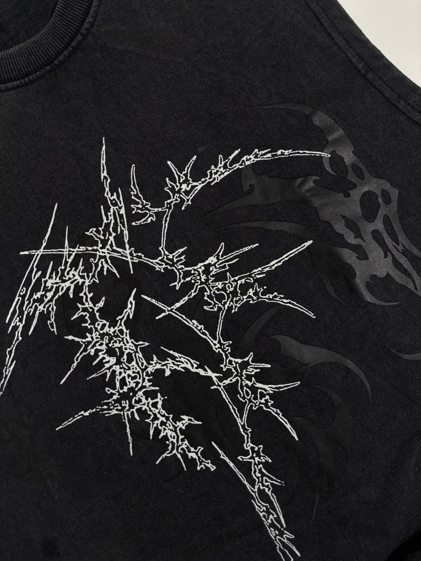 Thorn lava wash vest