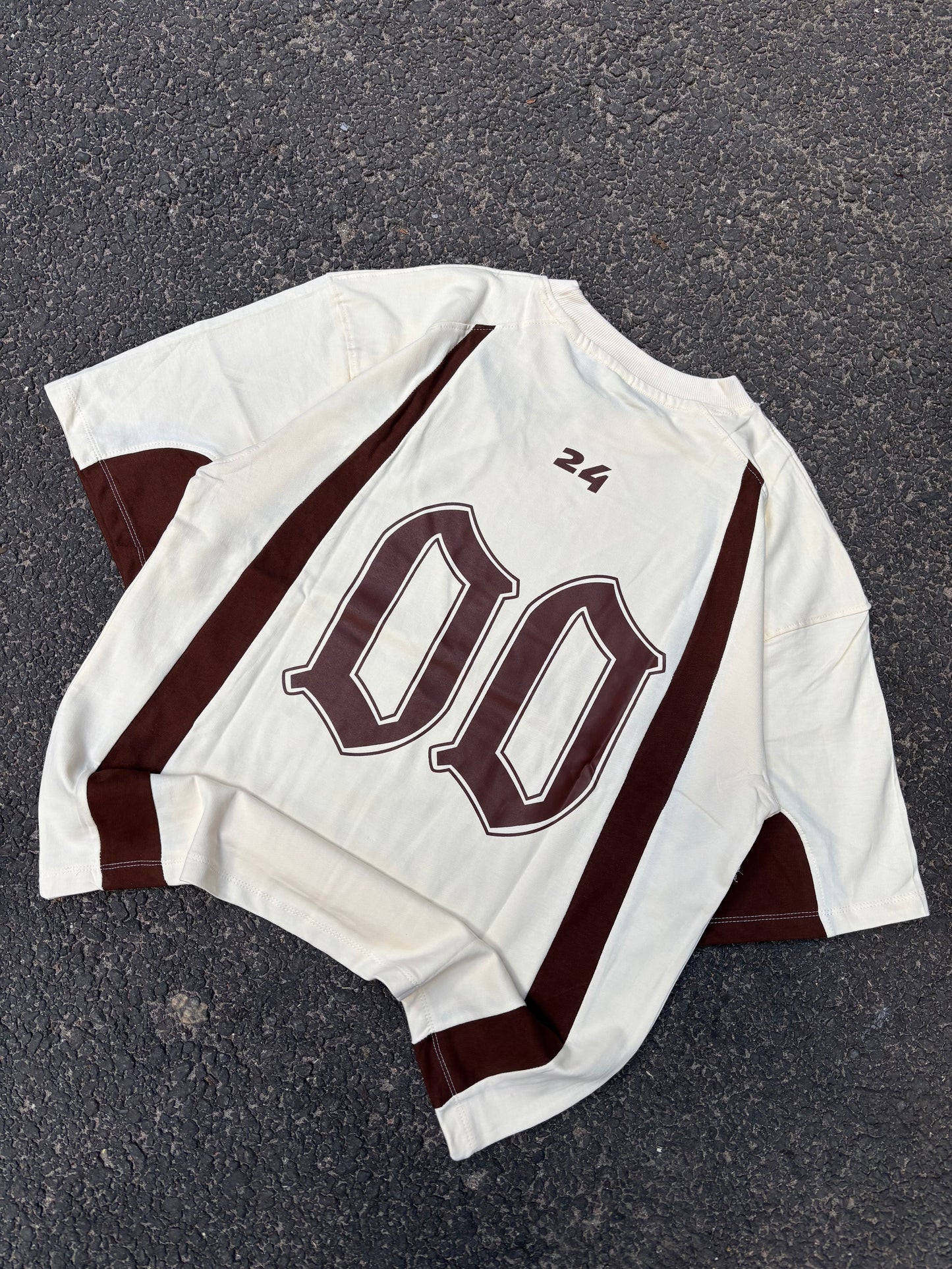 Sport beige and brown oversized tee
