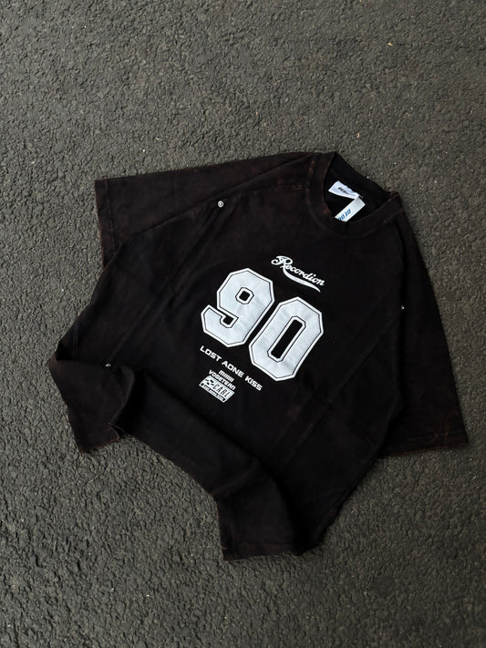 90 black oversized tee