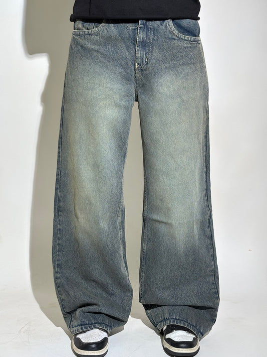 Shade 10 baggy jeans