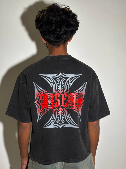 Red goth cropped boxy tee