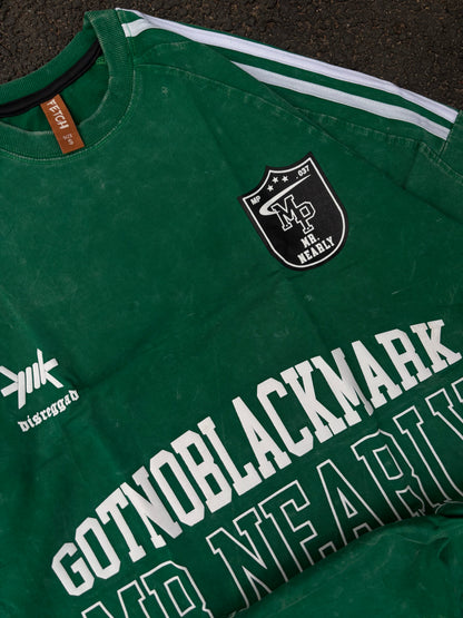 Black mark green acid wash tee