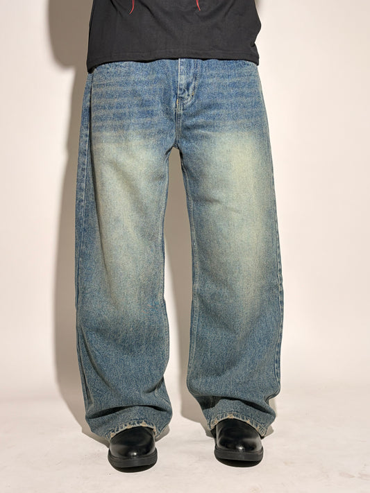 Shade 44 dark blue faded baggy jeans