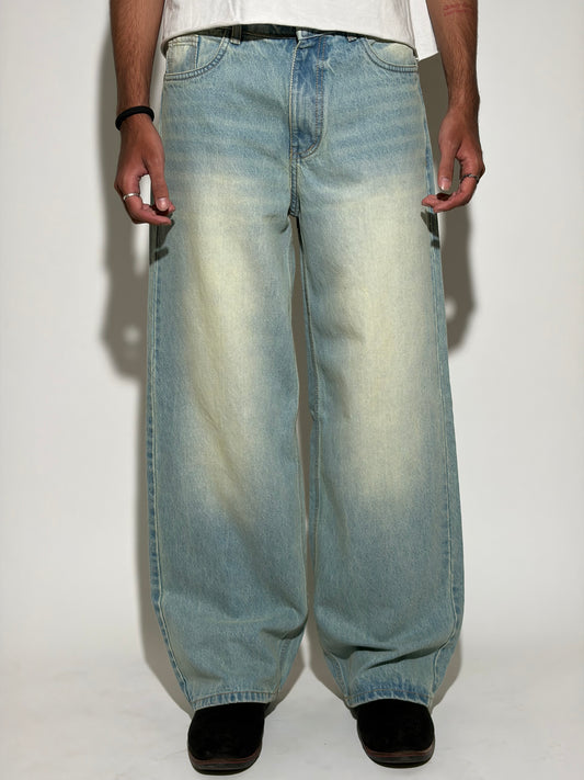 Shade 20 baggy jeans