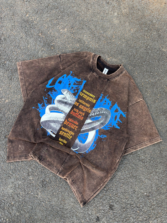 Snake brown acid wash oversized tee
