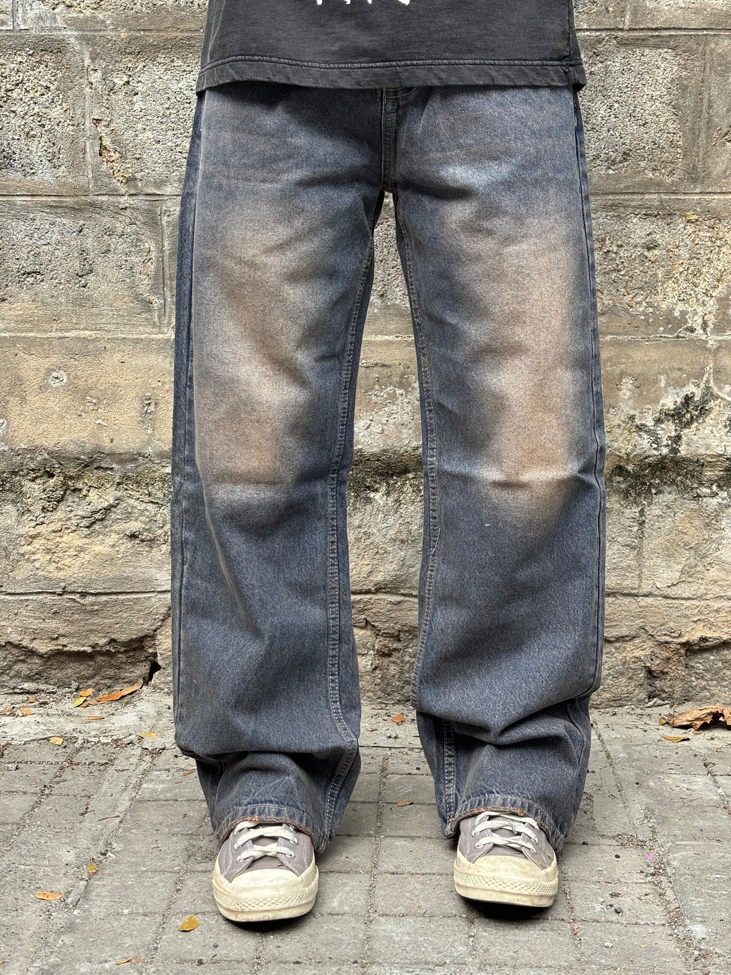 Vintage shade baggy jeans