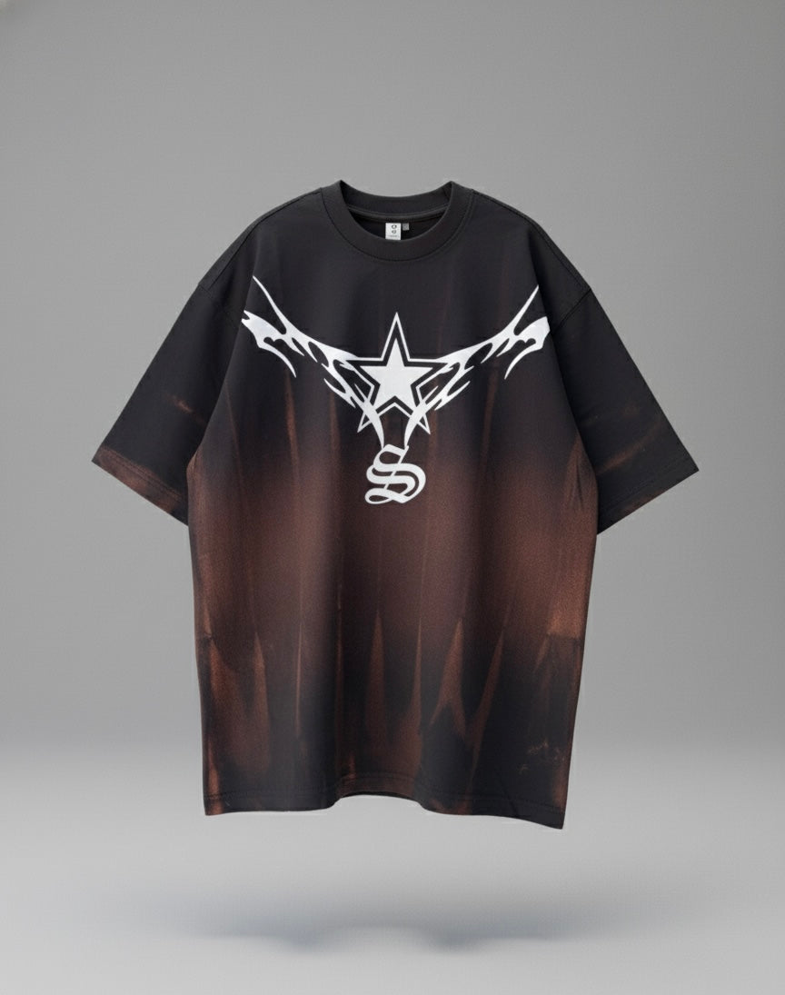 Modern oversized tee