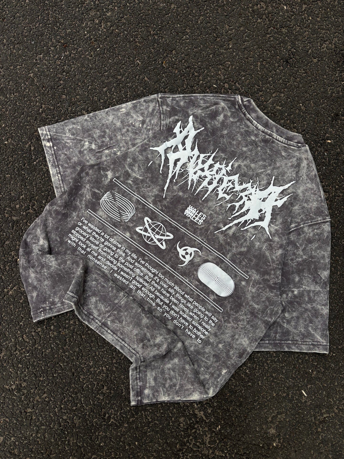 Wales grey acid wash oversized tee
