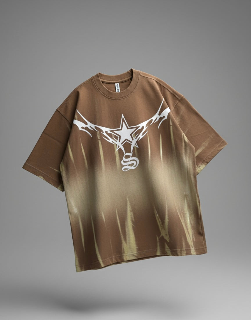 Modern oversized tee