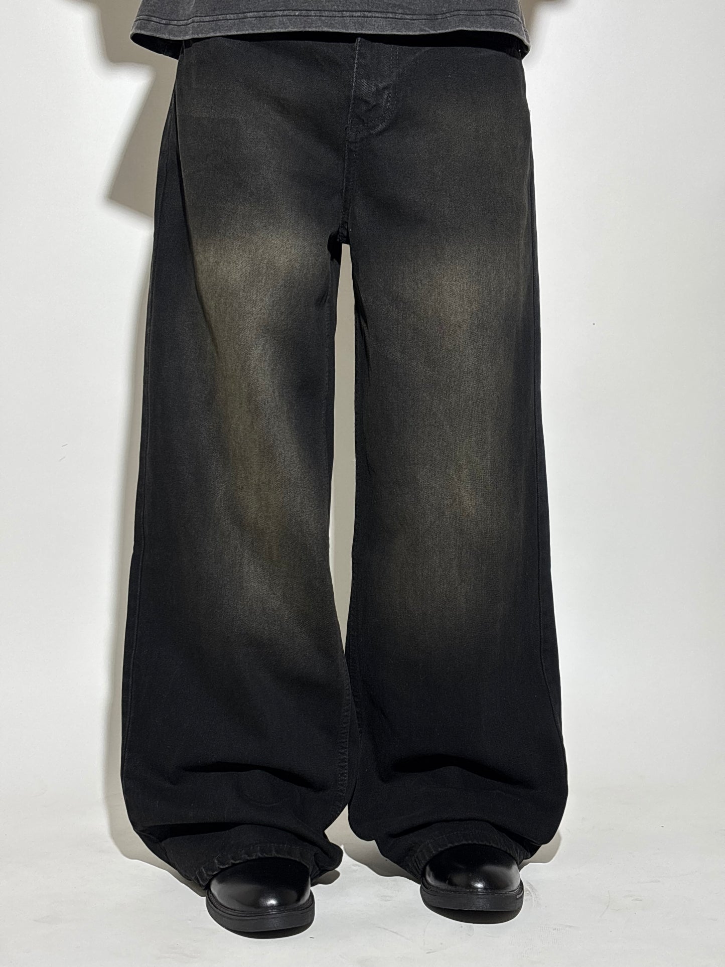 Shade 23 Black warm faded baggy jeans